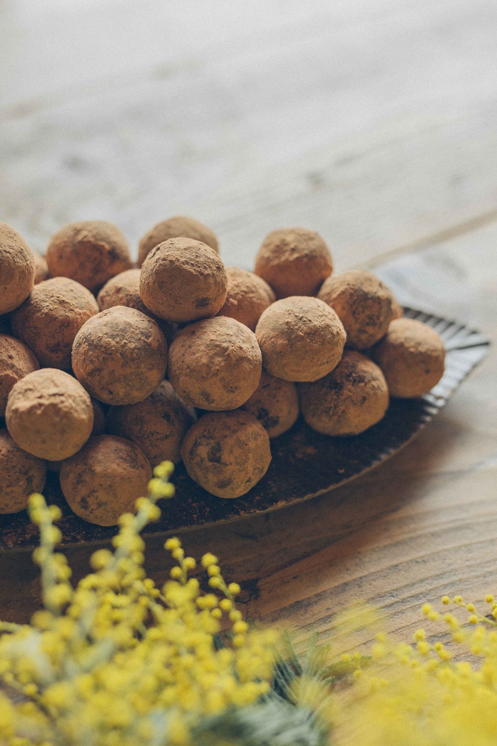Trufas de cacao y cacahuete | Un dulce saludable, fácil y sin azúcar